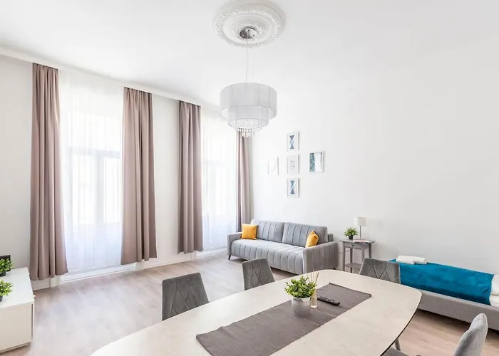 Exclusive Downtown In The Heart Of Apartament Budapeszt