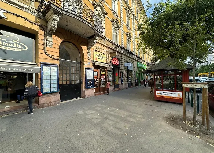 Exclusive Downtown In The Heart Of Apartament Budapeszt