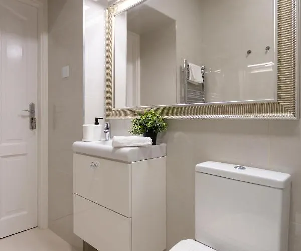 Apartament Exclusive Downtown In The Heart Of