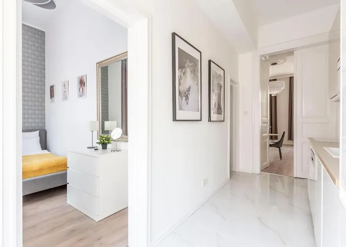 Exclusive Downtown In The Heart Of *
