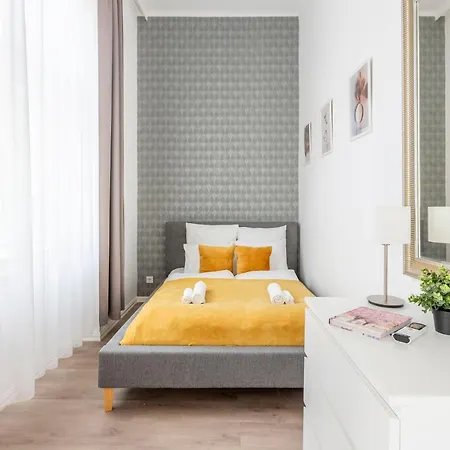 Apartment Exclusive Downtown In The Heart Of Budapest