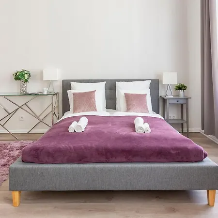 Exclusive Downtown In The Heart Of * Budapest