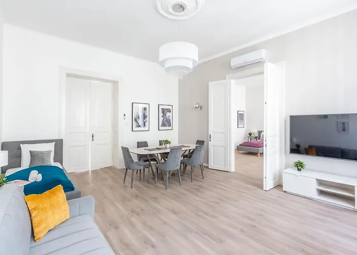 Exclusive Downtown In The Heart Of Апартаменты Будапешт