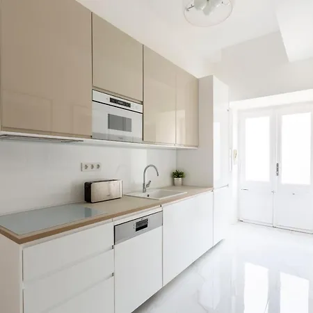 Exclusive Downtown In The Heart Of Apartman *